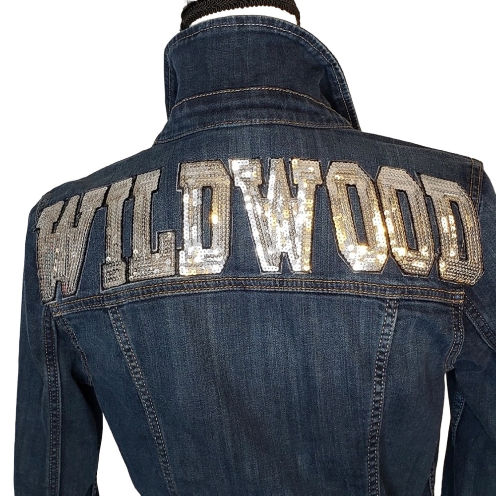 American Eagle. Custom design Jean jacket - Picture 3 of 4